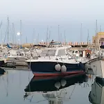 Iris דירה *