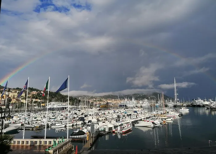 Iris Διαμέρισμα *